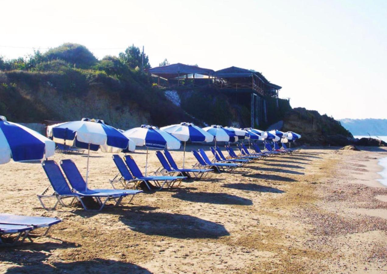 Stefanias Prasoudi Beach Agios Matthaios  Exterior photo